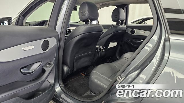 Mercedes-Benz GLC-Class GLC220 d 4MATIC