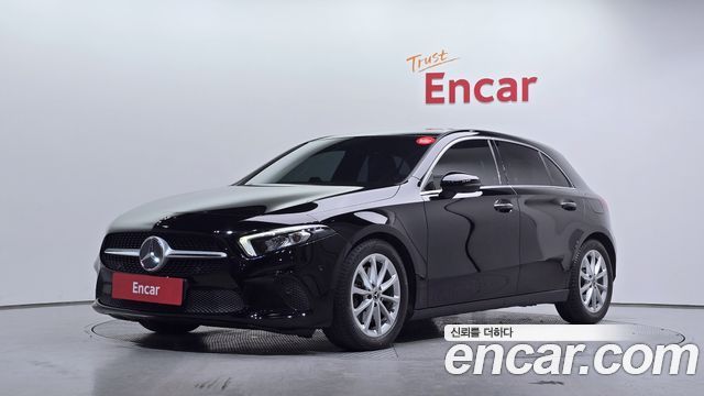 Mercedes-Benz A-Class A220 Hatchback