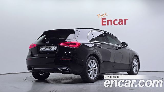 Mercedes-Benz A-Class A220 Hatchback
