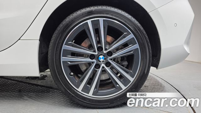 BMW 1-Series 120i Advantage