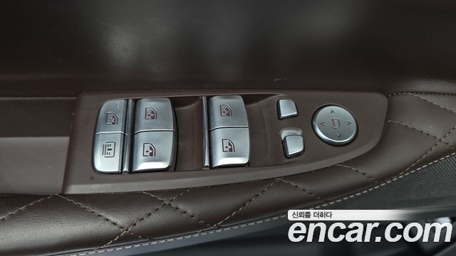 BMW 7-Series 740i Design Pure Excellence