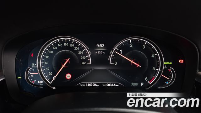 BMW 5-Series 520d xDrive M Sport Package Plus