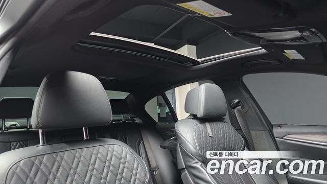 BMW 5-Series 520d xDrive M Sport Package Plus