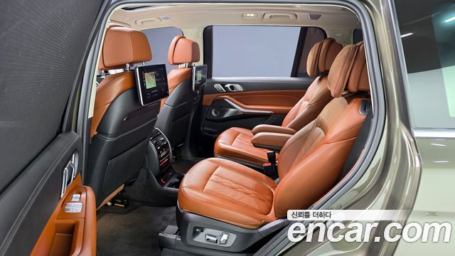 BMW X7 xDrive 40i Design Pure Excellence 6-Seater
