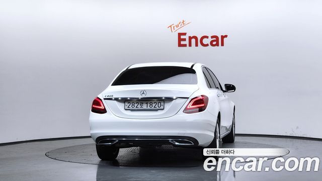 Mercedes-Benz C-Class C200 Avantgarde