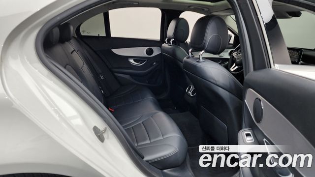 Mercedes-Benz C-Class C200 Avantgarde