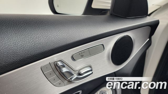Mercedes-Benz C-Class C200 Avantgarde