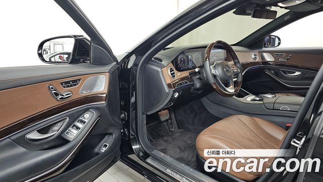 Mercedes-Benz S-Class S560L 4MATIC