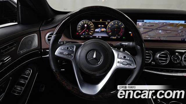 Mercedes-Benz S-Class S560L 4MATIC