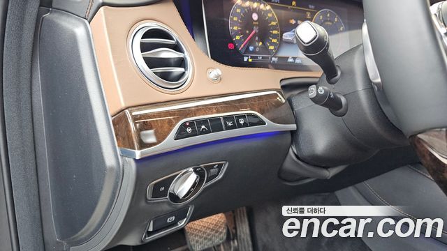 Mercedes-Benz S-Class S560L 4MATIC