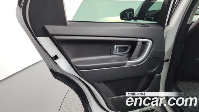 Land Rover Discovery Sport 2.0 TD4 SE
