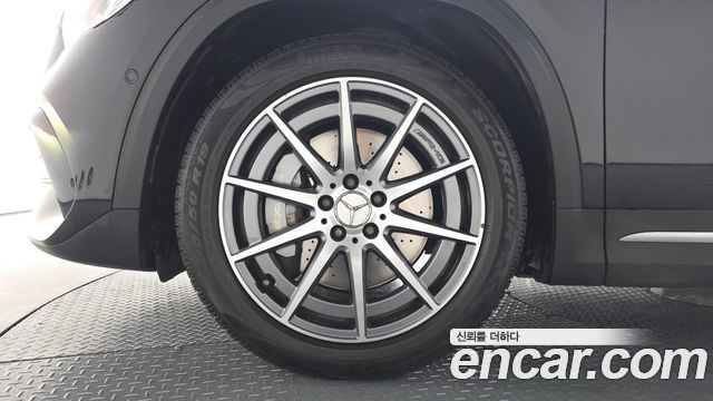Mercedes-Benz GLA-Class GLA45 AMG 4MATIC+