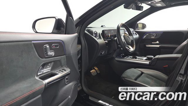 Mercedes-Benz GLA-Class GLA45 AMG 4MATIC+