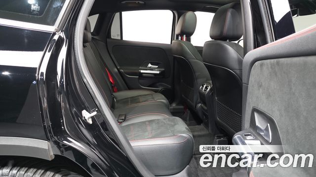 Mercedes-Benz GLA-Class GLA45 AMG 4MATIC+
