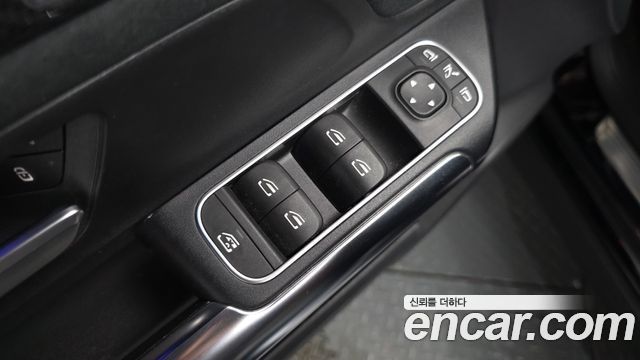 Mercedes-Benz GLA-Class GLA45 AMG 4MATIC+