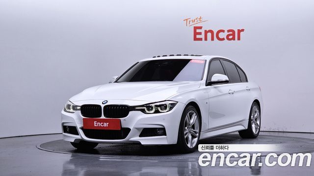 BMW 3-Series 330i M Sport Shadow
