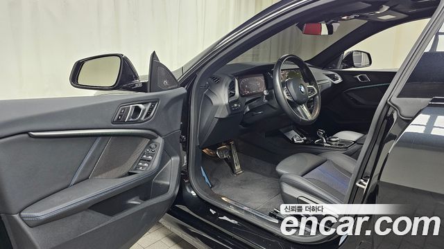 BMW 2-Series 220i M Sports