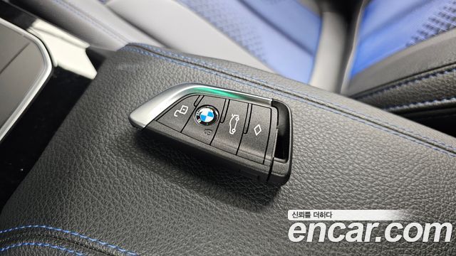 BMW 2-Series 220i M Sports
