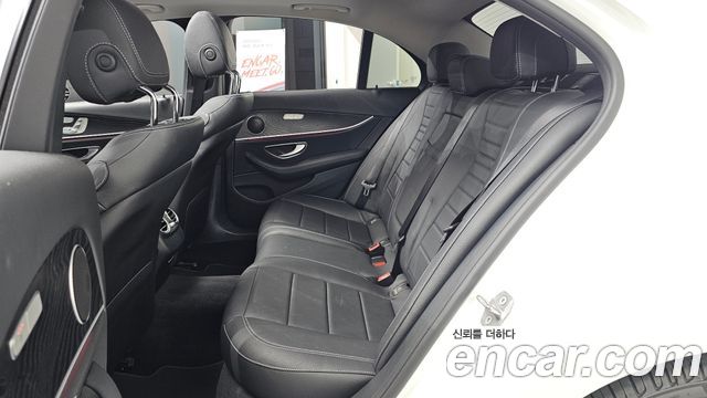 Mercedes-Benz E-Class E200 Avantgarde