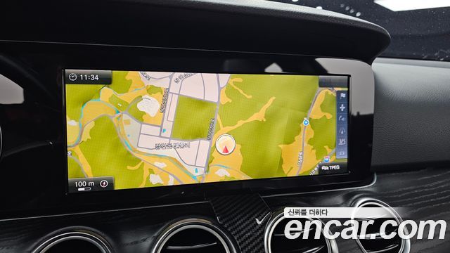 Mercedes-Benz E-Class E200 Avantgarde