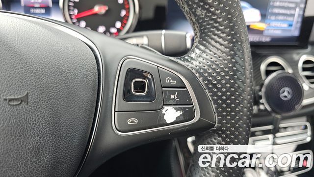 Mercedes-Benz E-Class E200 Avantgarde