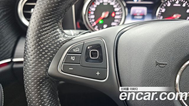 Mercedes-Benz E-Class E200 Avantgarde
