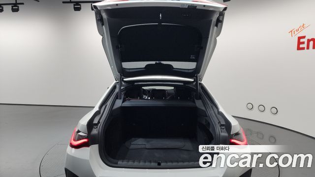 BMW i4 eDrive40 M Sports Pro
