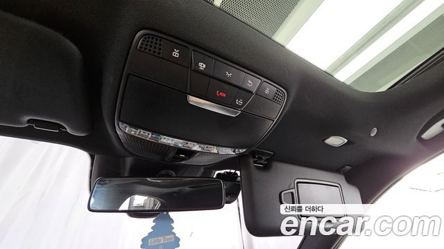 Mercedes-Benz E-Class E350 4MATIC AMG Line
