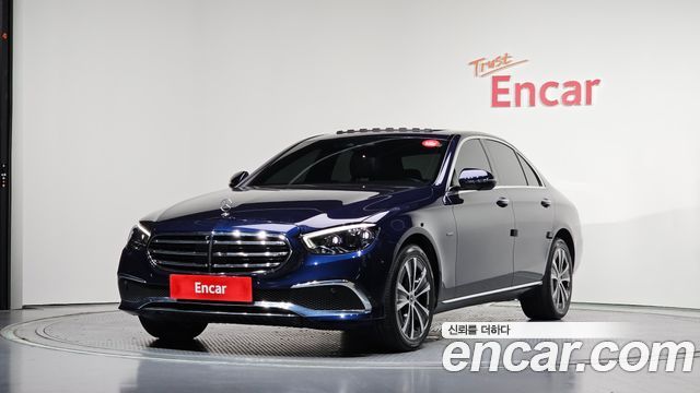 Mercedes-Benz E-Class E300e 4MATIC Exclusive