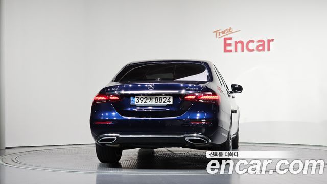 Mercedes-Benz E-Class E300e 4MATIC Exclusive