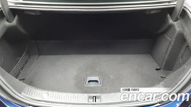 Mercedes-Benz E-Class E300e 4MATIC Exclusive