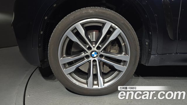 BMW X6 M50d