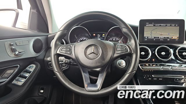 Mercedes-Benz C-Class C200 Avantgarde