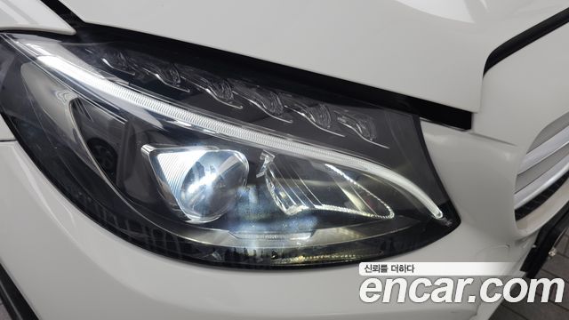 Mercedes-Benz C-Class C200 Avantgarde