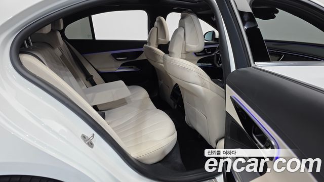 Mercedes-Benz E-Class E200 Avantgarde