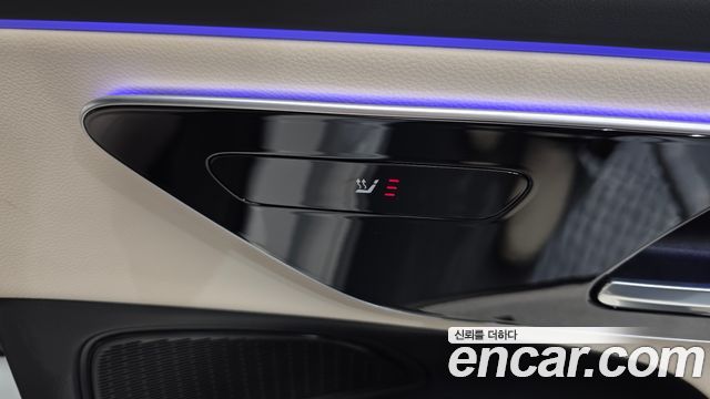 Mercedes-Benz E-Class E200 Avantgarde