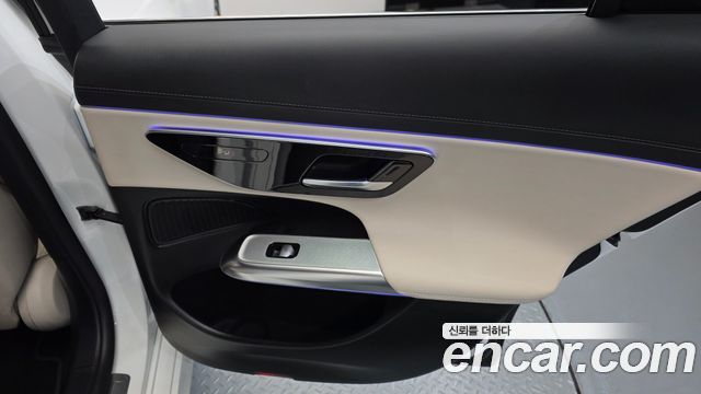 Mercedes-Benz E-Class E200 Avantgarde