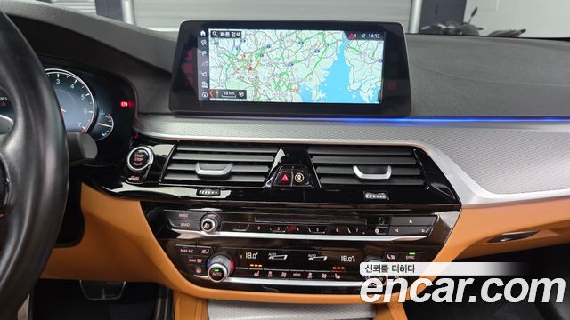BMW 5-Series 530i xDrive M Sport Package