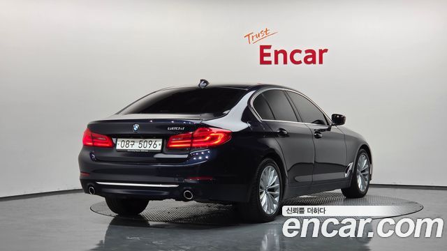 BMW 5-Series 520d Luxury Plus