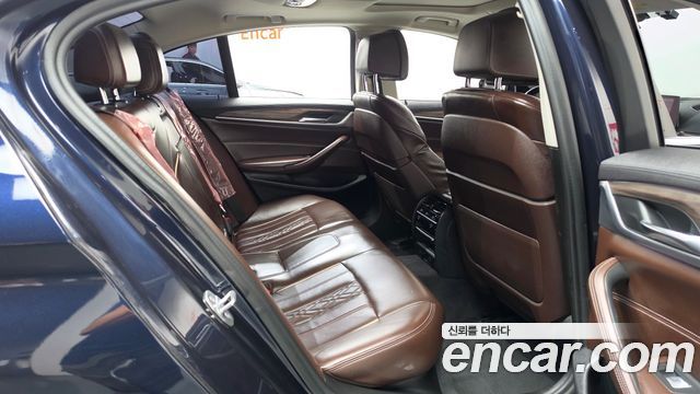 BMW 5-Series 520d Luxury Plus