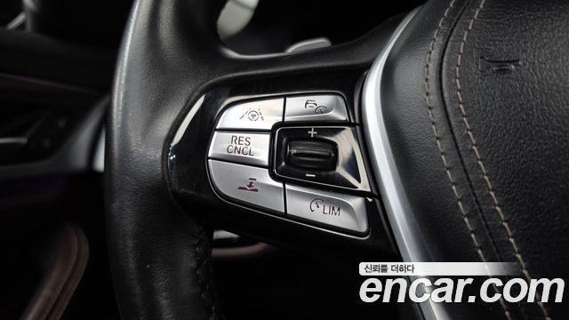 BMW 5-Series 520d Luxury Plus
