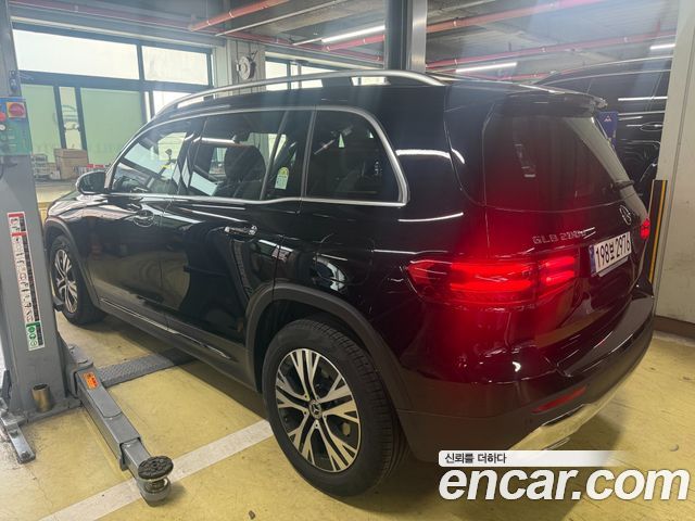Mercedes-Benz GLB-Class GLB200 d