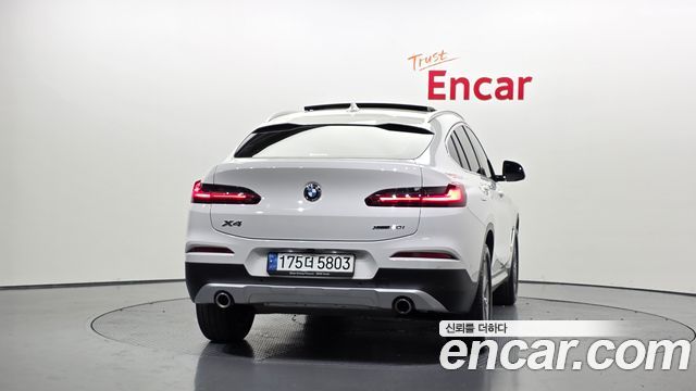 BMW X4 xDrive20i xLine