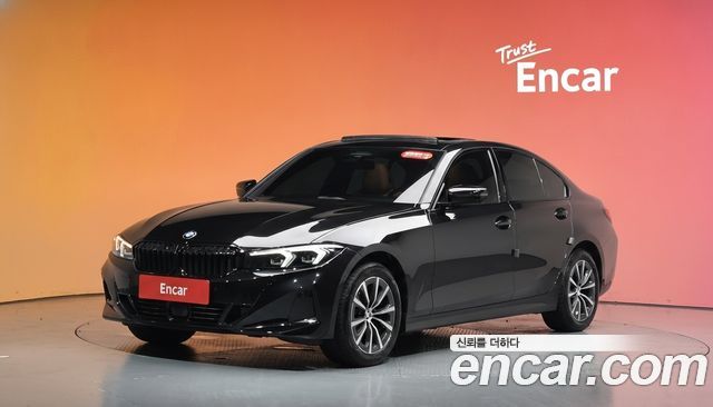 BMW 3-Series 320i