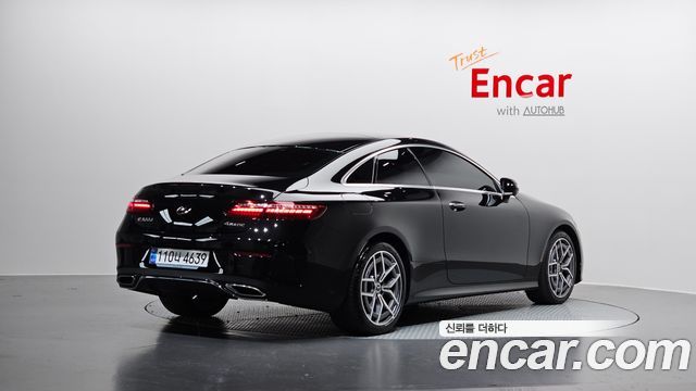 Mercedes-Benz E-Class E300d 4MATIC Coupe