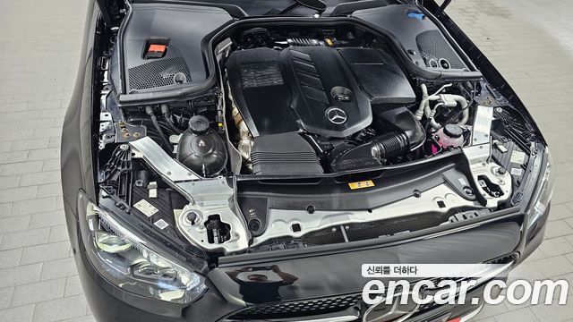 Mercedes-Benz E-Class E300d 4MATIC Coupe