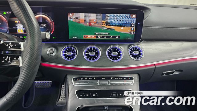 Mercedes-Benz E-Class E300d 4MATIC Coupe