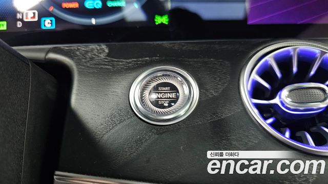 Mercedes-Benz E-Class E300d 4MATIC Coupe