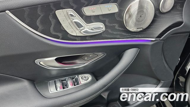 Mercedes-Benz E-Class E300d 4MATIC Coupe