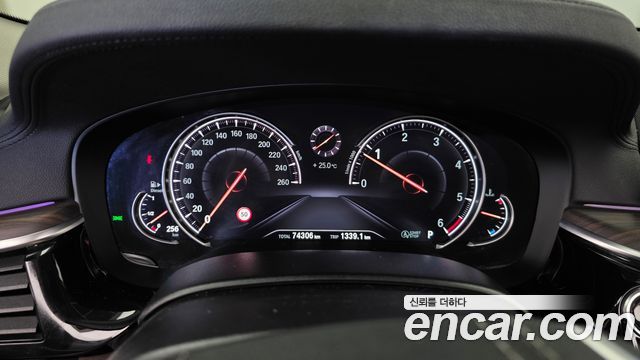 BMW 5-Series 520d Luxury Plus